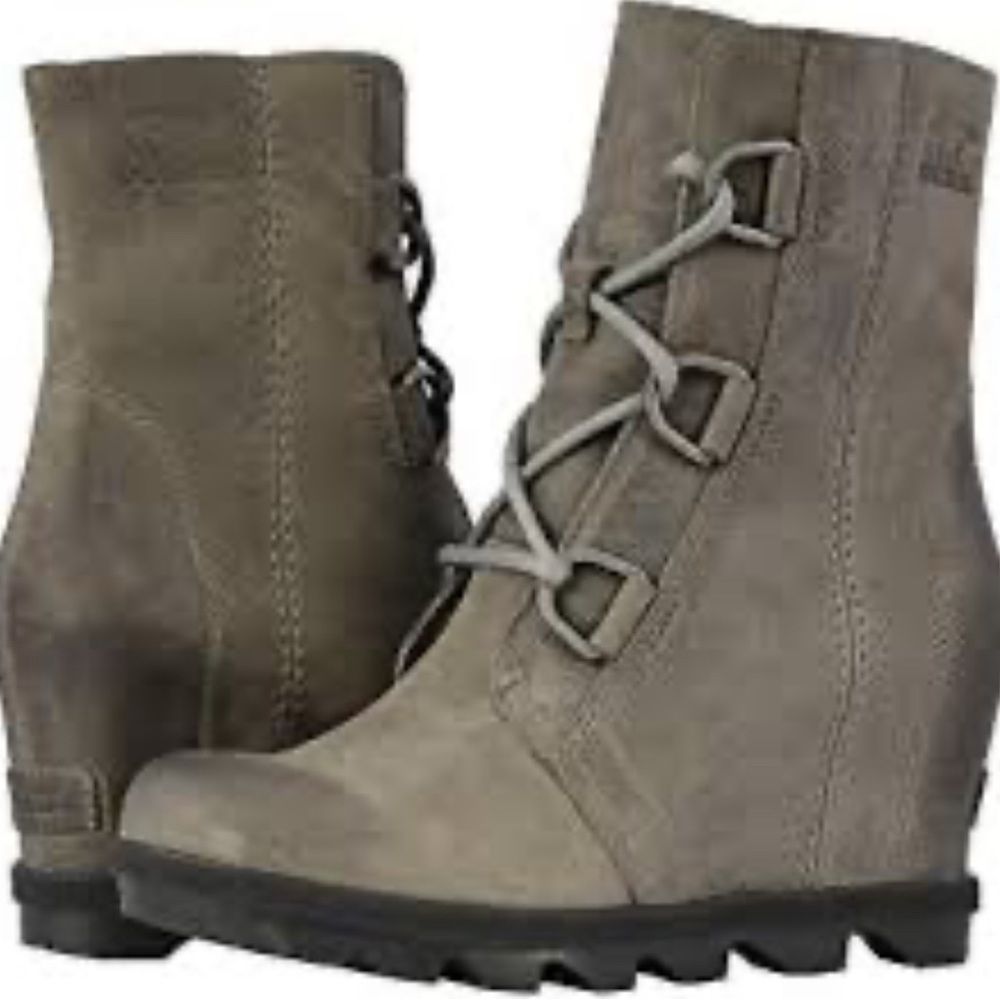 SOREL JOAN OF ARCTIC WEDGE BOOTS